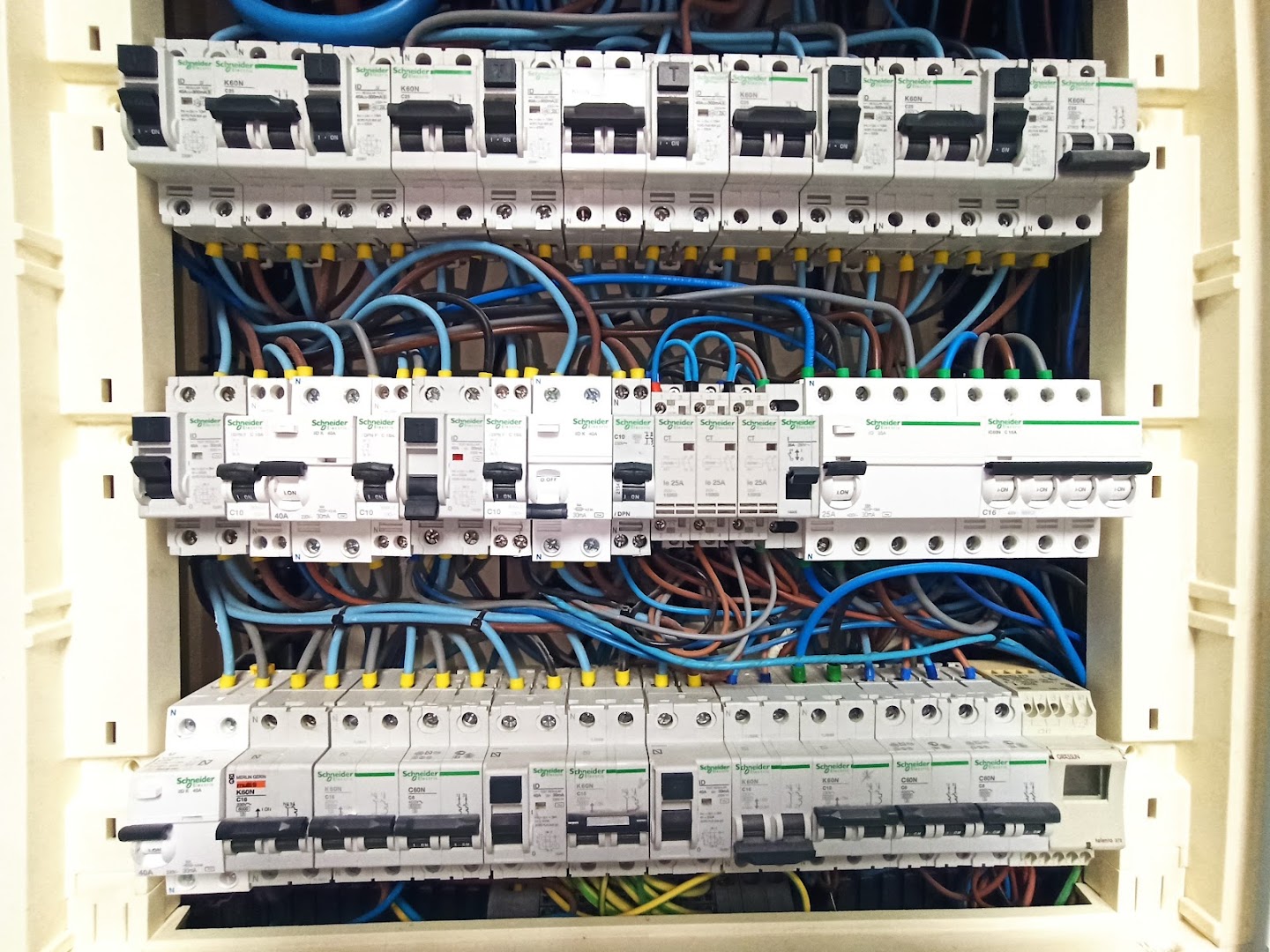 Gonmar Electricidad — Fotos 14
